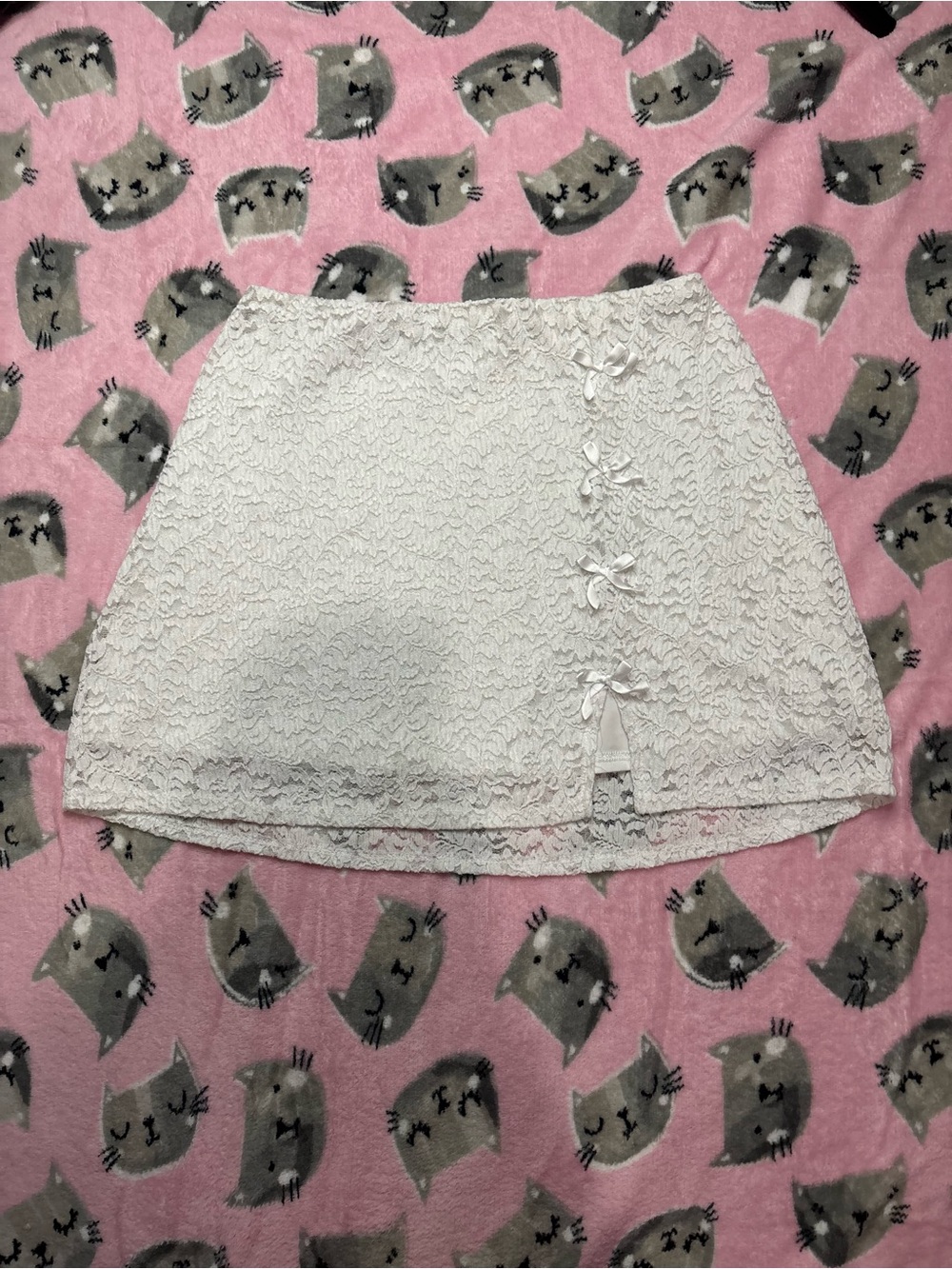 7day Wknd White Lace & Bow Mini Skirt Size Small